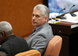 Cuba rebate EUA: empresas cubanas foram construídas contra bloqueio Cuba rebate EUA: empresas cubanas foram construídas contra bloqueio