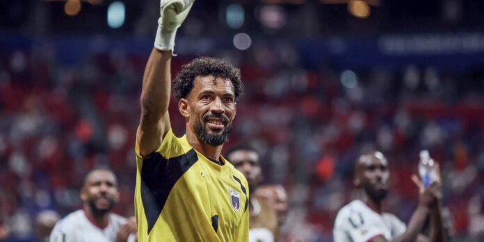Goleiro Vozinha brilha contra a Espanha e vira destaque na Goleiro Vozinha brilha contra a Espanha e vira destaque na Copa