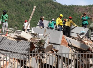 Número de mortos por terremoto na Venezuela sobe para 1.450 Número de mortos por terremoto na Venezuela sobe para 1.450