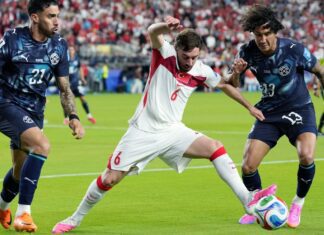 Paraguai vence por 1 a 0 e elimina Turquia no grupo D da Copa Paraguai vence por 1 a 0 e elimina Turquia no grupo D da Copa