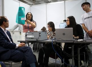 Presidente Petro denuncia fraude contra o voto na eleição da Colômbia Presidente Petro denuncia fraude contra o voto na eleição da Colômbia