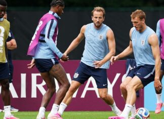 Rodada final dos grupos tem Inglaterra, Colômbia, Portugal e Argentina Rodada final dos grupos tem Inglaterra, Colômbia, Portugal e Argentina