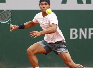 Roland Garros: Luis Guto Miguel bate compatriota e vai à final juvenil Roland Garros: Luis Guto Miguel bate compatriota e vai à final juvenil