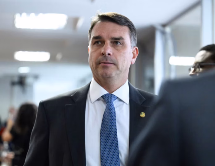 TSE Suspende Julgamento Sobre Pesquisa Que Apontou Queda De Flávio Bolsonaro