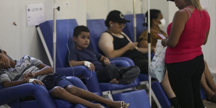atendimento-dengue-df_mcamgo_abr_26022024.jpg