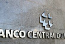 Mercado financeiro eleva previsão da Selic para 13,75% ao ano