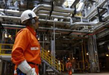 Economia brasileira cresceu 0,1% em abril, estima prévia da FGV