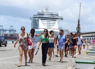 Salvador Recebe Mais De 114 Mil Turistas Estrangeiros No Primeiro Semestre