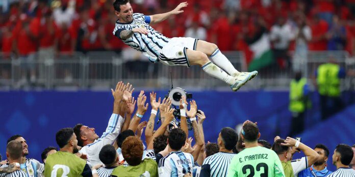 Argentina vira sobre Egito e avança às quartas da Copa Argentina vira sobre Egito e avança às quartas da Copa