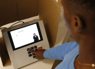 Corrida Eleitoral Entra Em Fase Decisiva; Restrições Para Agentes Públicos Começam Neste Sábado Corrida Eleitoral Entra Em Fase Decisiva; Restrições Para Agentes Públicos Começam Neste Sábado