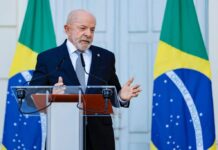 Lula Diz Que Só Comentará Sobre O Tarifaço Após Posicionamento De Trump Lula Tem Aprovação De 49,9% Dos Brasileiros, Aponta Pesquisa Atlas/Bloomberg