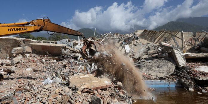 Número de mortos pelos terremotos na Venezuela sobe para 3.811 Número de mortos pelos terremotos na Venezuela sobe para 3.811