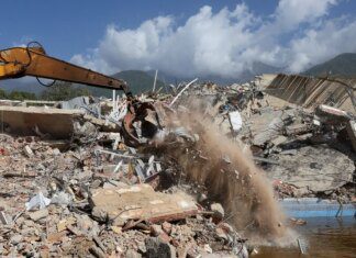 Número de mortos por terremotos na Venezuela sobe para 2.645 Número de mortos por terremotos na Venezuela sobe para 2.645