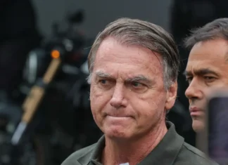 PGR Defende Manutenção De Prisão Domiciliar De Bolsonaro Após Apreensão De Arma PGR Defende Manutenção De Prisão Domiciliar De Bolsonaro Após Apreensão De Arma