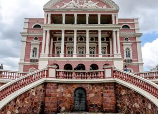 Teatro Amazonas é candidato a Patrimônio Mundial da Unesco Teatro Amazonas é candidato a Patrimônio Mundial da Unesco