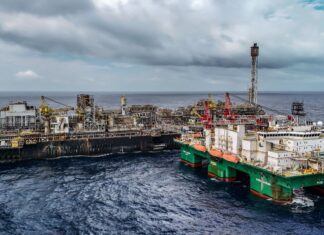 Imposto de 12% sobre exportação de petróleo é estendido por 60 dias