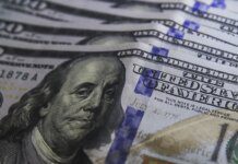 Dólar cai para R$ 5,17 e acumula recuo de 0,15% em setembro