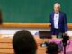 Nobel da economia diz que impacto da IA no emprego é superestimado
