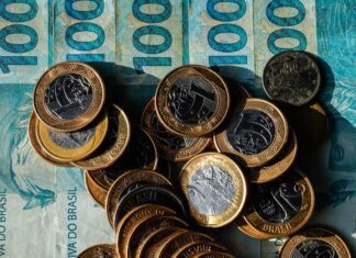 Orçamento de 2027 prevê salário mínimo de R$ 1.741