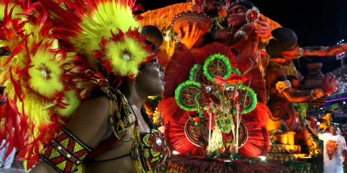 Aberta a terceira fase da venda ingressos para o Carnaval Aberta a terceira fase da venda ingressos para o Carnaval do Rio 2027