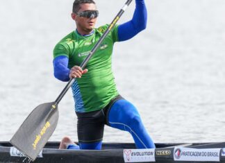 Isaquias Queiroz é campeão mundial no C1 500m na Polônia Isaquias Queiroz é campeão mundial no C1 500m na Polônia