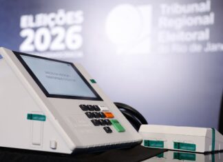 TSE encerra prazo e registra 13 candidatos à Presidência TSE encerra prazo e registra 13 candidatos à Presidência
