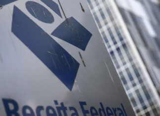 Receita paga nesta segunda último lote de restituição do IR 2026