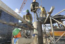 Brasil cria 165,8 mil postos de trabalho em agosto, aponta Caged