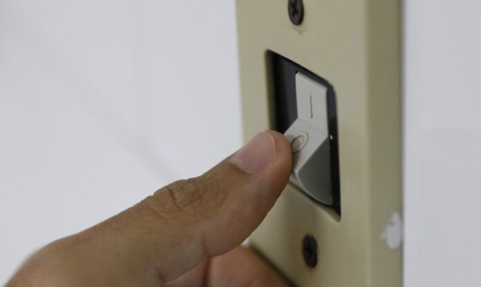Energia Elétrica Pode Ficar 9,4% Mais Cara Em 2026, Projeta Aneel