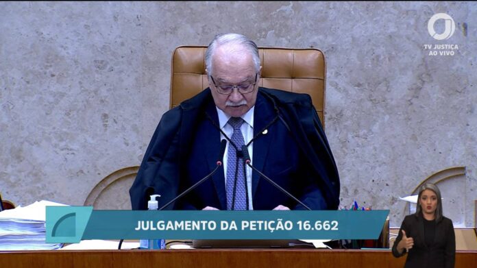 Julgamento Histórico Começou No STF: Entenda O Que Está Em Julgamento Histórico Começou No STF: Entenda O Que Está Em Jogo