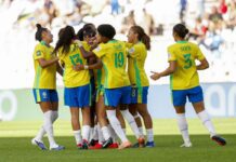 Thais Lima brilha nos pênaltis e Brasil segue na Copa Feminina sub-20 Thais Lima brilha nos pênaltis e Brasil segue na Copa Feminina sub-20