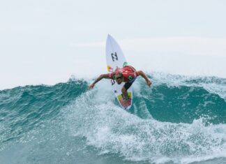 WSL exclui etapa de Abu Dhabi do circuito mundial de surfe deste ano WSL exclui etapa de Abu Dhabi do circuito mundial de surfe deste ano